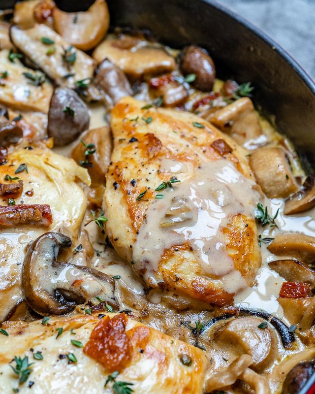 Easy-Creamy-Chicken-Mushroom-Recipe-Keto-25.jpg