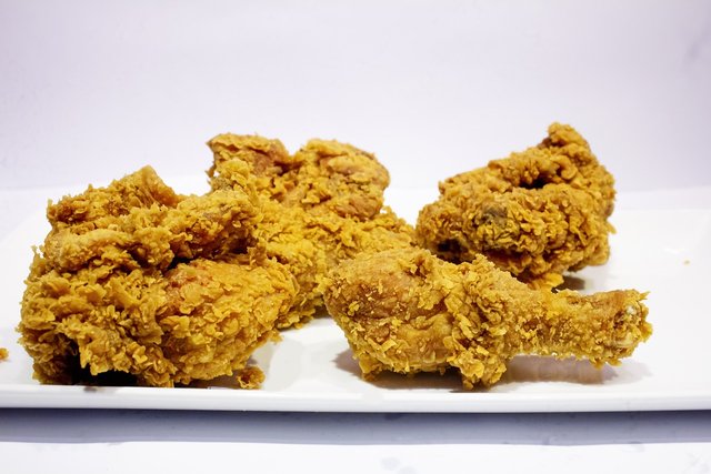 fried-chicken-g4baae16f5_1280.jpg