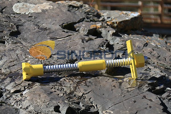 Self Drilling Hollow Grouting Bolt System.jpg