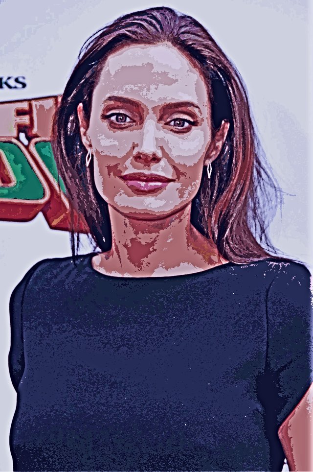 angelina-jolie.jpg