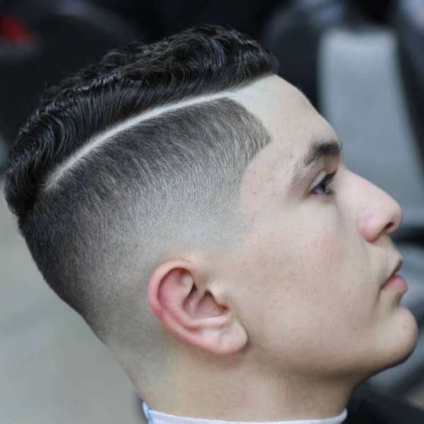 Mens-Hairstyles-Skin-fade-with-part.jpg