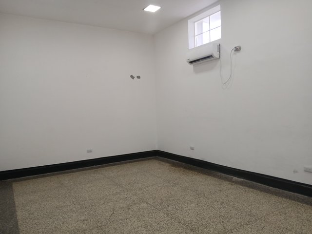 1002159911.jpg