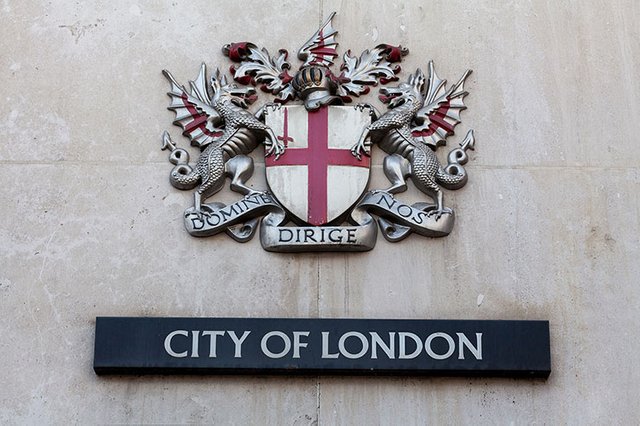 Coats_of_arms_of_the_City_of_London_Corporation_London_England_IMG_5208_edit.jpg