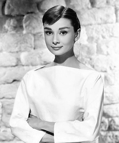 400px-Audrey_Hepburn_1956.jpg