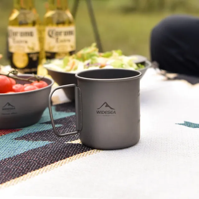 titanium-travel-mug-camping-travel-kitchen-set-0-covenanthomemaking-909331 (1).webp