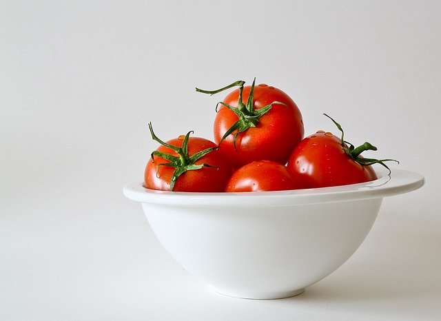 tomatoes-320860_640.jpg