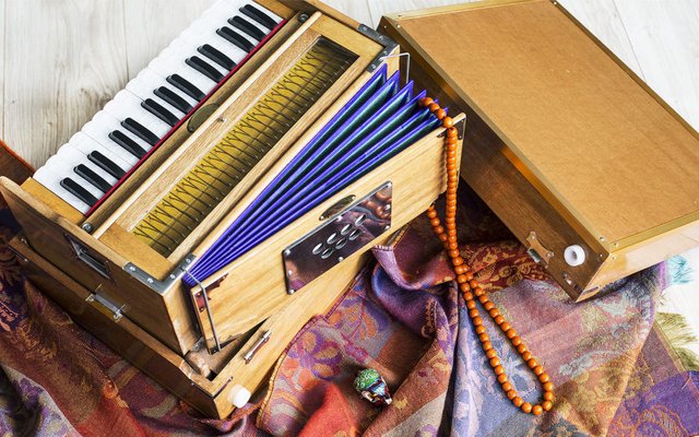 Kirtan-1080x675.jpg