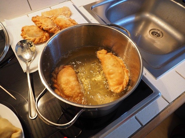 empanadas-592352_640.jpg