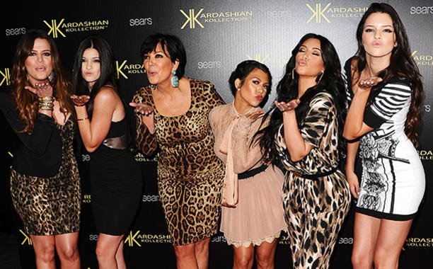 kim-kardashian-family_610_0.jpg