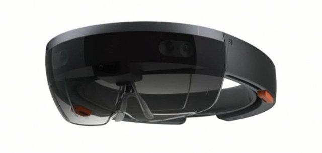 HoloLens-2-702x335.jpg