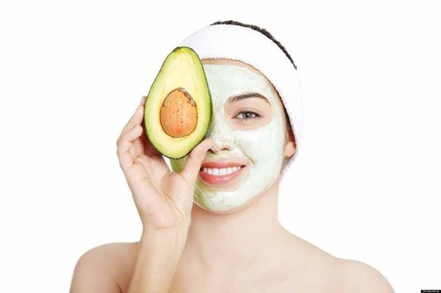 Avocados-Skin-and-Eyes-Protection.jpg