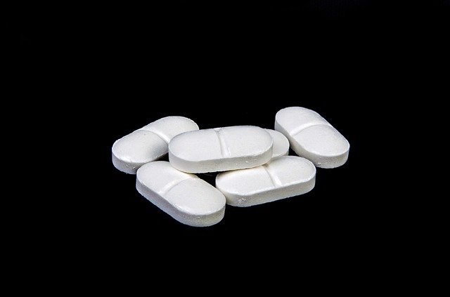 paracetamol-315875_640 (1).jpg