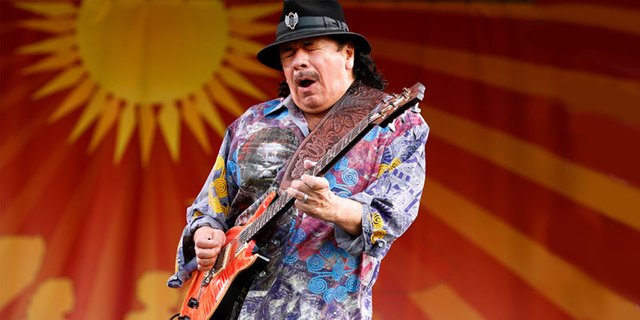 carlos-santana-1-800x400.jpg