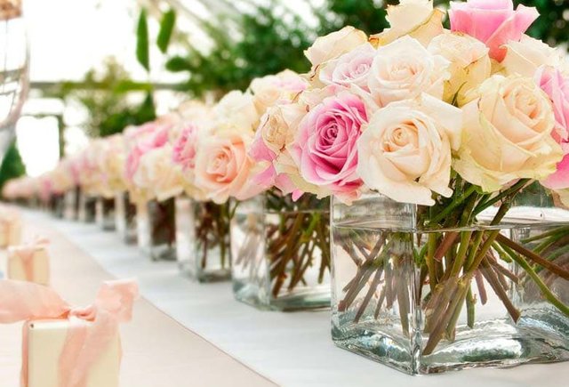 Different Types Of Flowers To Get For Any Events.jpg