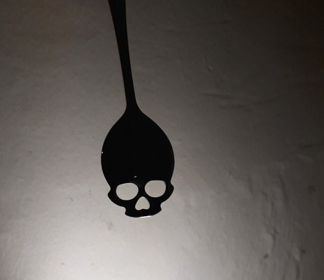 skull spoon.jpg