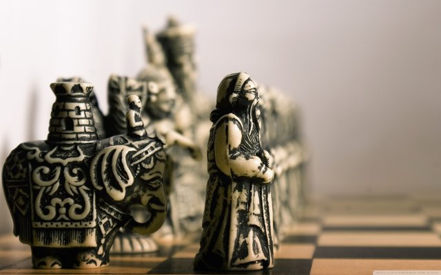 chess_pieces-wallpaper-2560x1600.jpg