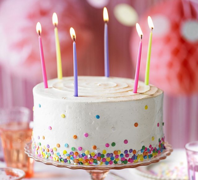 vanilla-party-cake.jpg