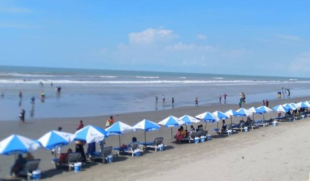 Coxs_Bazar_Seabeach-2104071537.jpg