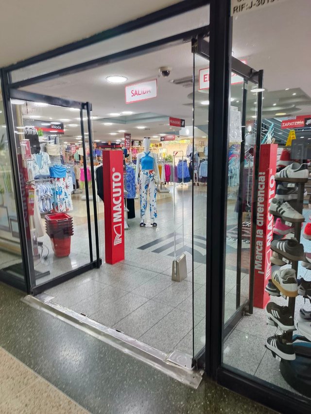 1000499538.jpg