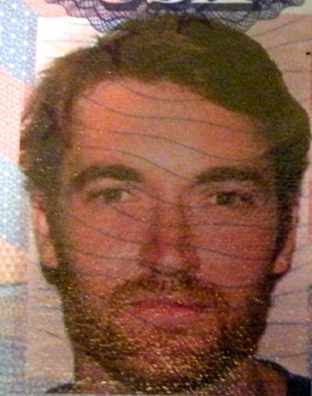 Ross_Ulbricht_passport_photo.jpg