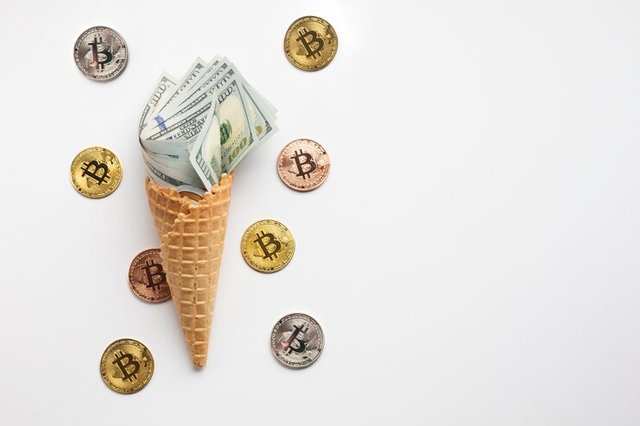 currency-ice-cream-with-bitcoin_23-2148285349.jpg