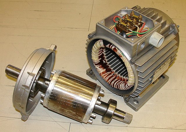 stator and rotor of a machine.JPG