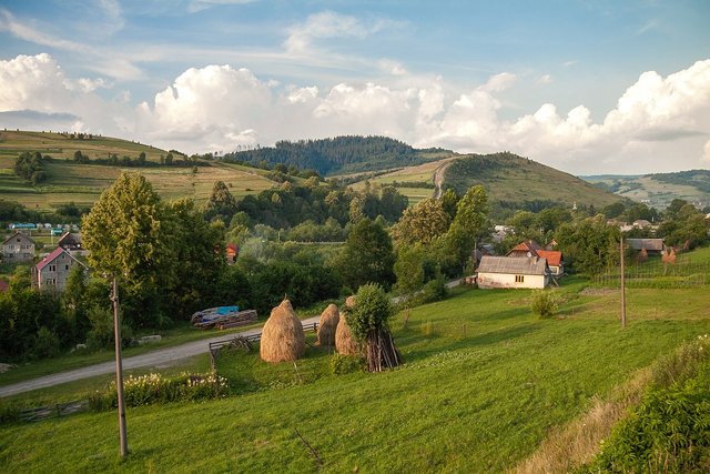 carpathians-7228042_1280.jpg