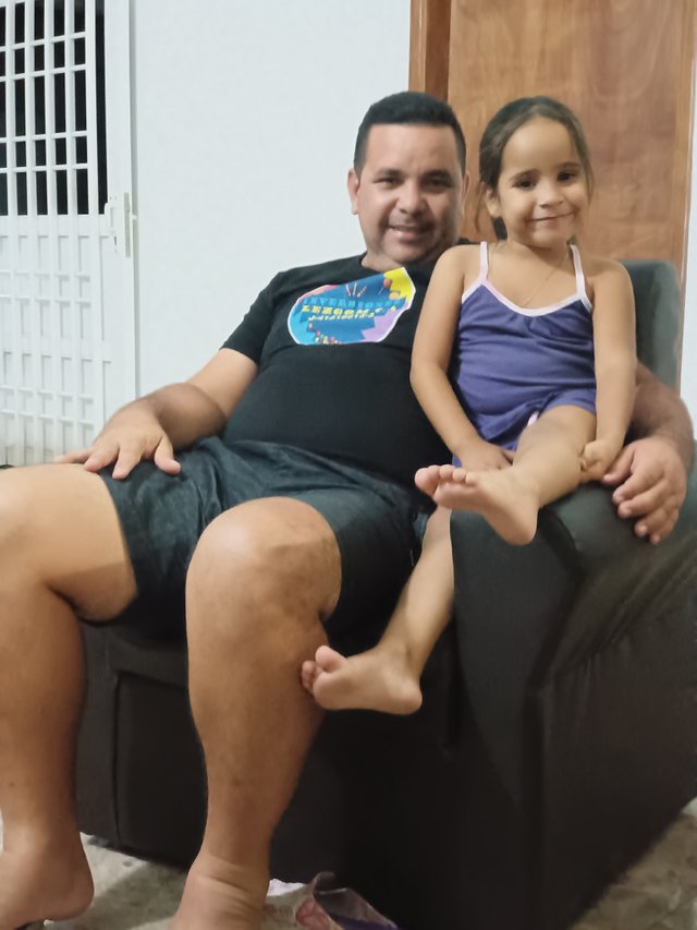 Con la sobrina.jpg