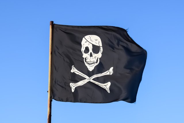 pirate-flag-2344562_960_720.jpg