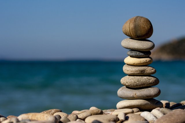 balance-macro-ocean-pebbles-235990.jpg