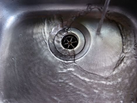 sink-water-drain.jpg