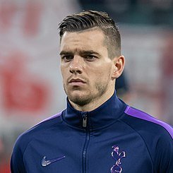 245px-2020-03-10_Fußball,_Männer,_UEFA_Champions_League_Achtelfinale,_RB_Leipzig_-_Tottenham_Hotspur_1DX_3705_by_Stepro.jpg