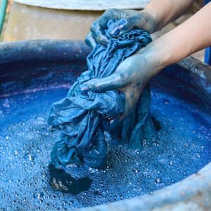 art-of-fabric-dyeing.jpg