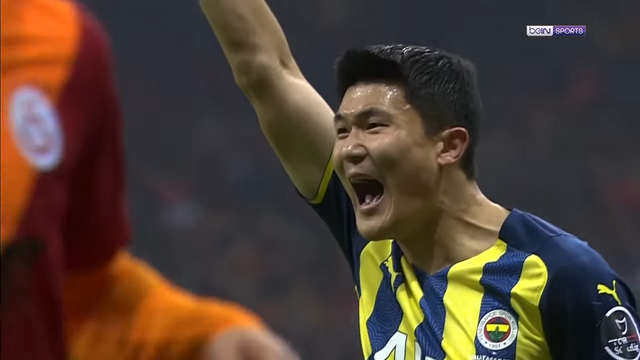 Min-Jae_Kim_(2021-22_Süper_Lig)_-_Resim3.png