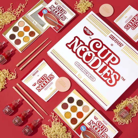 hipdot-cup-noodles-makeup-collection.webp