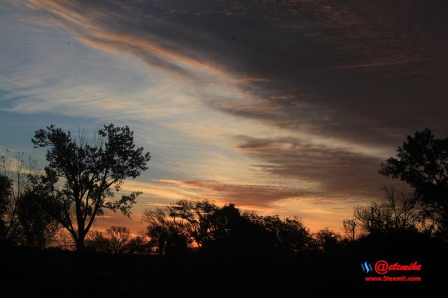 morning dawn sunrise landscape golden-hour skyscape SR0198.JPG