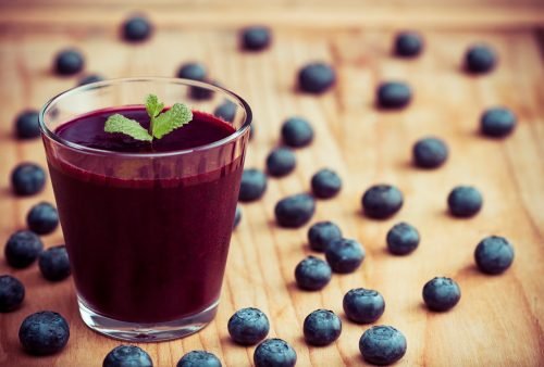 10-health-benefits-of-drinking-blueberry-juice-500x338.jpg