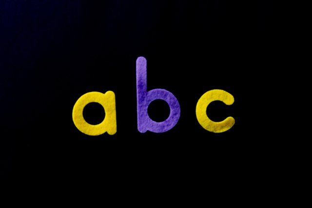 abstract-alphabet-art-1337372.jpeg