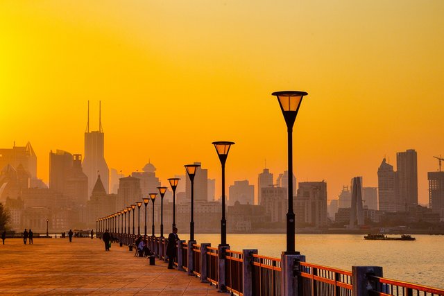 huangpu-river-5501210_1280.jpg