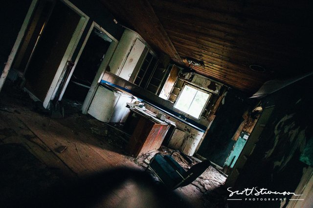 Abandoned House-8.jpg