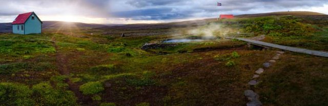 Laugafellslaug-Iceland-740x241.jpg