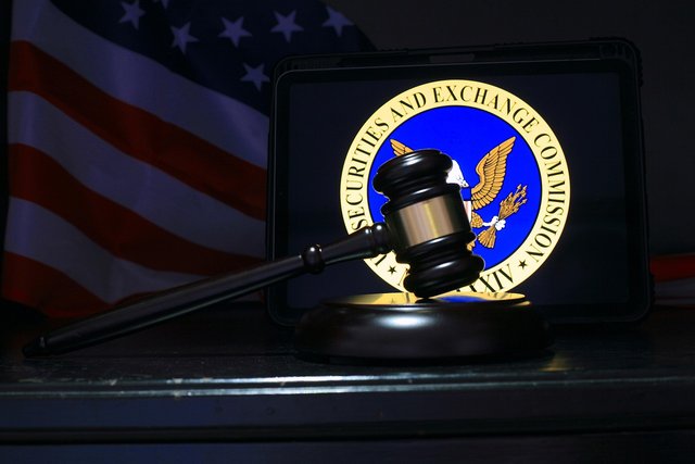 gavel-7533906_1280.jpg