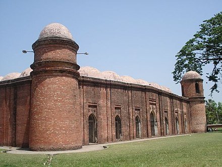 440px-Shat_Gombuj_Mosque_(ষাট_গম্বুজ_মসজিদ)_002.jpg