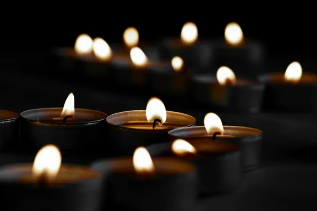 lights-9595813_1280.webp.jpg