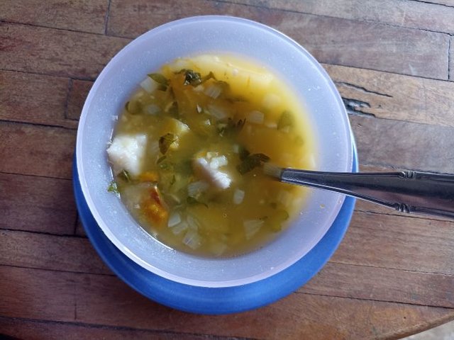 Sopa con aliños.jpg