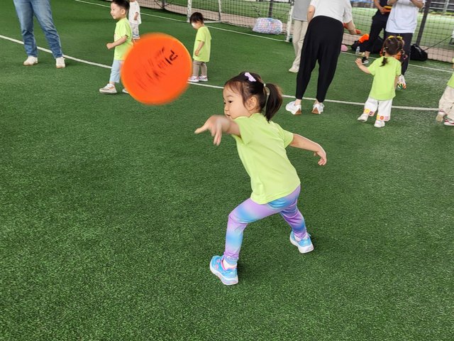 https___kids-i.kakaocdn.net_dn_dDJzB_btsOt7xfWk0_b3WgkzE3d8uGeb8kzInkT1_img.jpeg