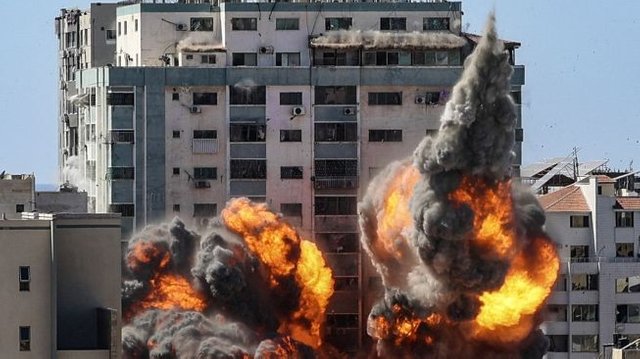 70445-gedung-ap-dan-al-jazeera-di-gaza-runtuh-dihantam-rudal-israel.jpg