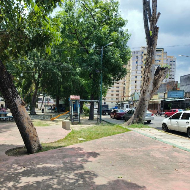 1000527404.jpg