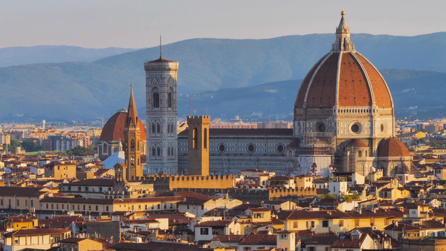 videoblocks-detail-of-florence-cathedral-and-brunelleschi-dome-at-sunrise-long-shot_b9w9htxwg_thumbnail-full01.png
