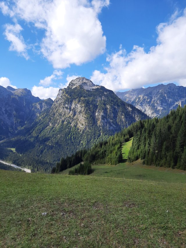 Karwendel  1030m.jpg